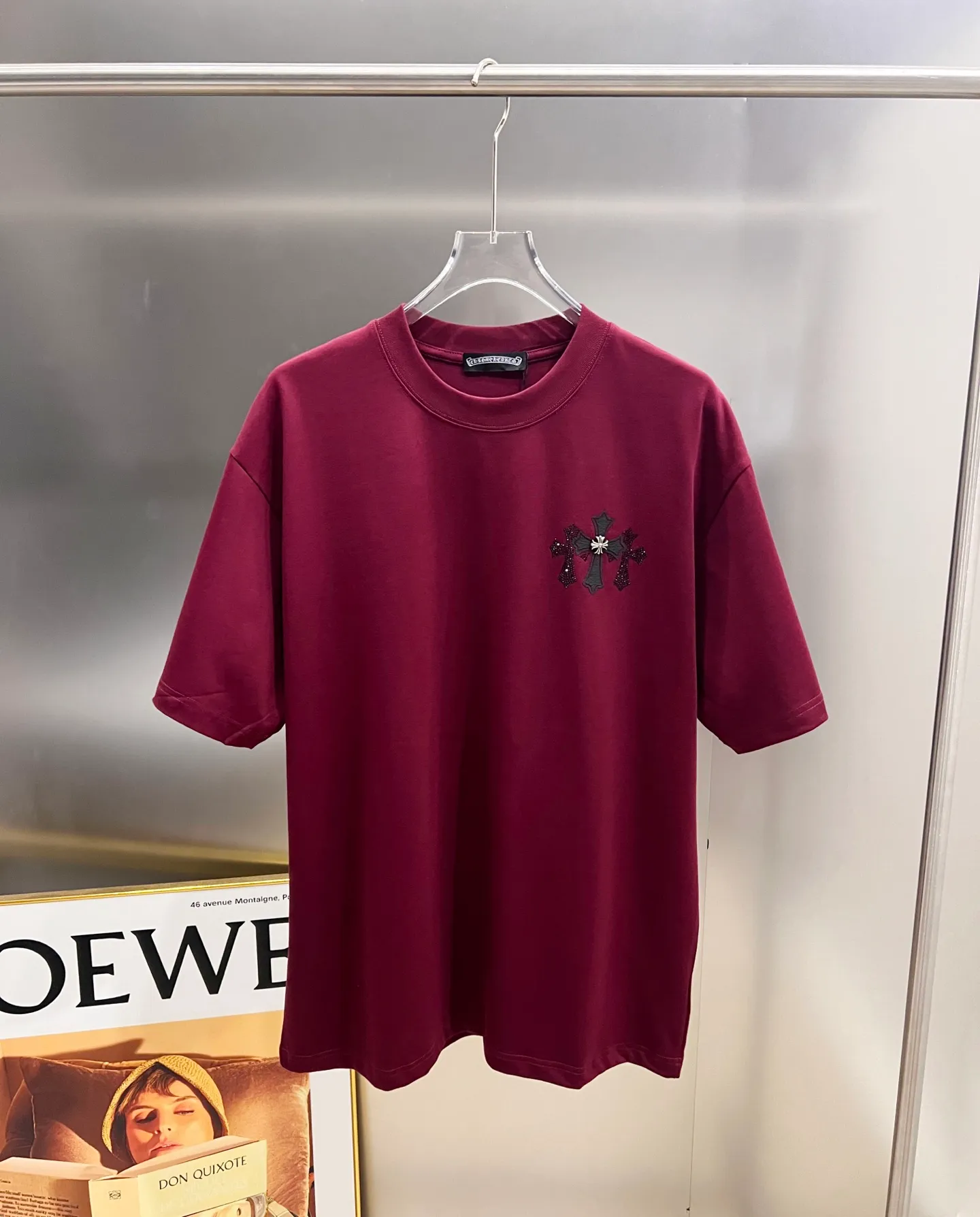 🅿️190 CH Crow 2025 Autumn and Winter New Short-sleeved T-shirt Cross leather craft Customized hardware metal + Middle Eastern Australian diamond design craft The real thing is great🔥Same style for men and women, loose version Size S M L XL XXL Five sizes Black White Angora Red